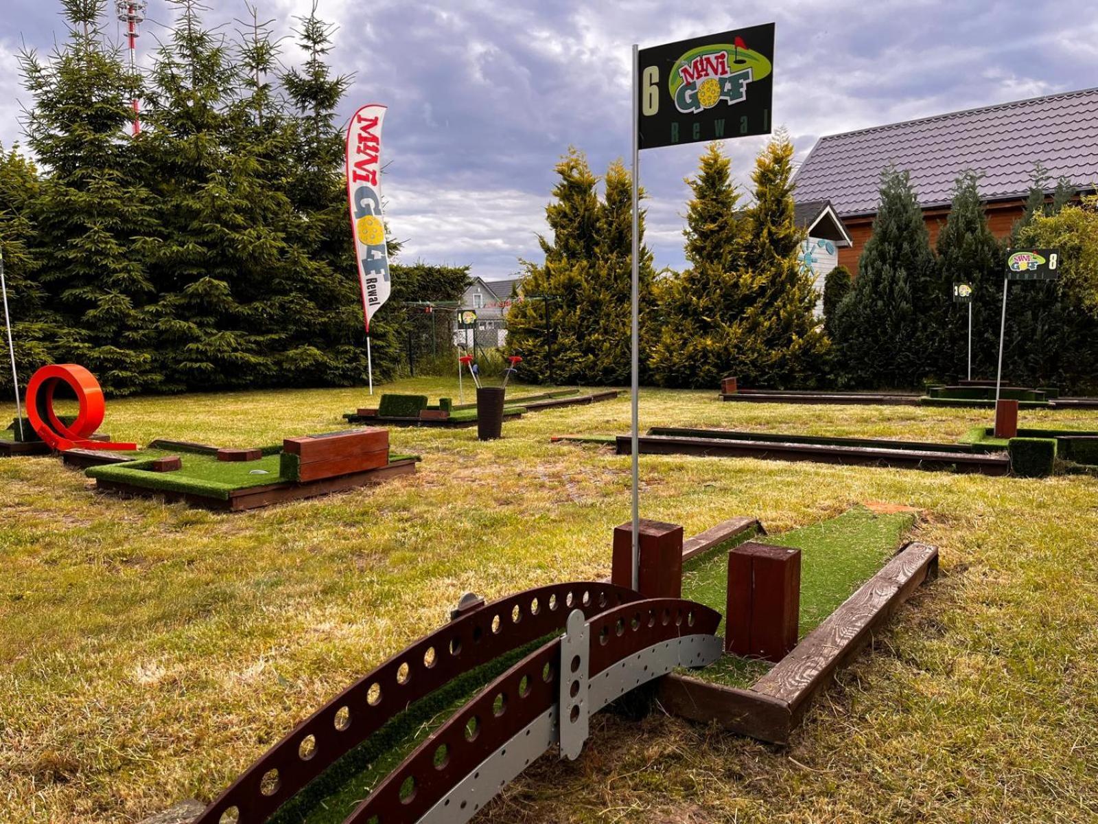 Villa Honoratka Z Prywatnym Polem Do Gry W Mini Golf レバル エクステリア 写真